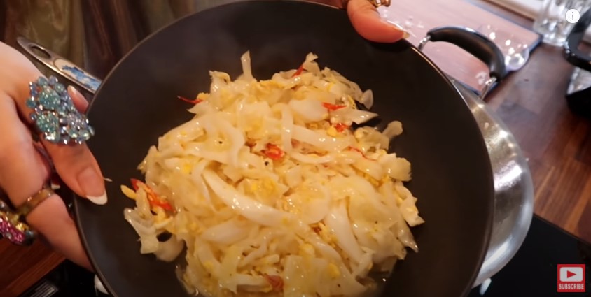 11 Makanan Rina Nose saat diet, serba masakan suami