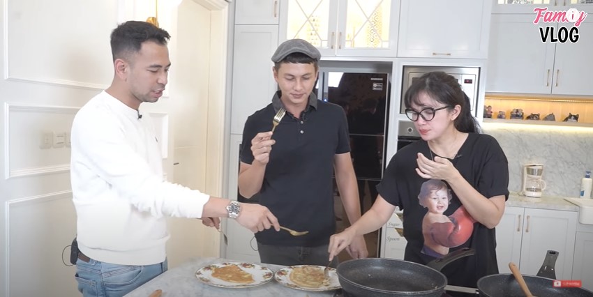 10 Kreasi masakan ala Andhika Pratama buat istri, antiribet