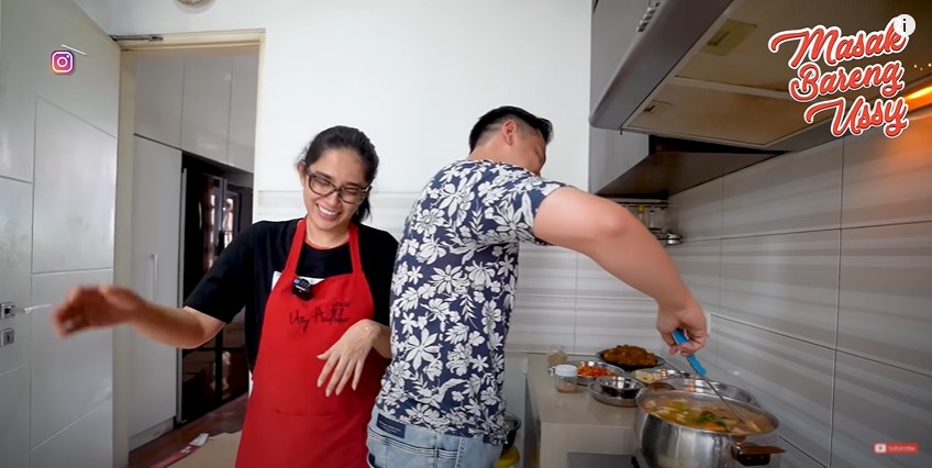 10 Kreasi masakan ala Andhika Pratama buat istri, antiribet