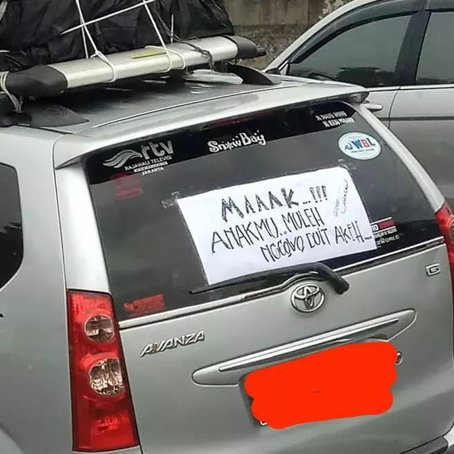 tulisan kocak mudik di mobil © berbagai sumber tulisan kocak mudik di mobil © berbagai sumber