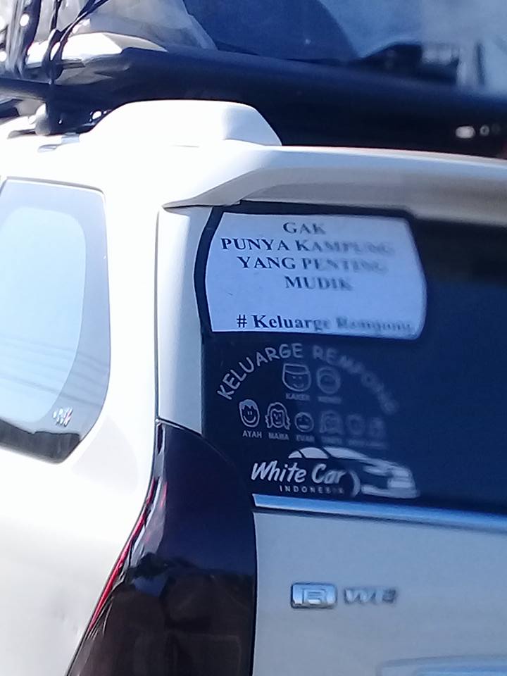 tulisan kocak mudik di mobil © berbagai sumber tulisan kocak mudik di mobil © berbagai sumber