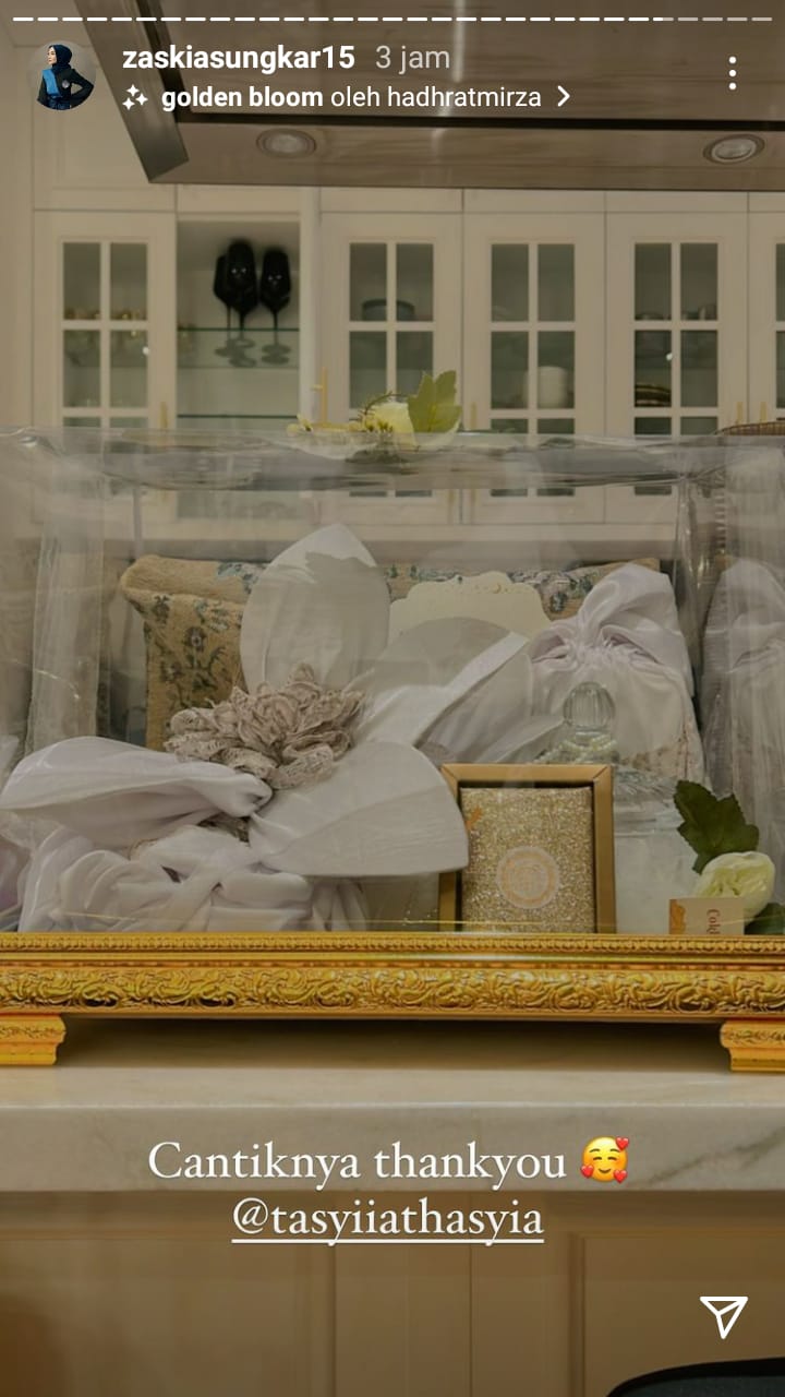 potret isi hampers lebaran seleb © instagram potret isi hampers lebaran seleb © instagram