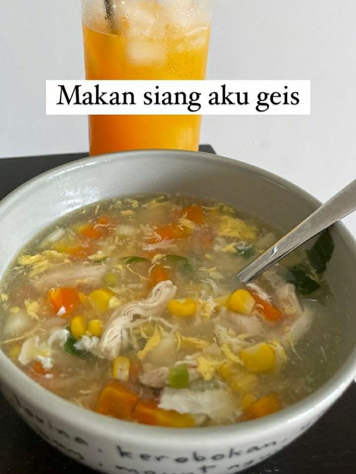 10 Pola makan Jessica Iskandar saat hamil, rutin minum air kelapa