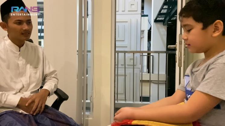 Rafathar pesantren © YouTube