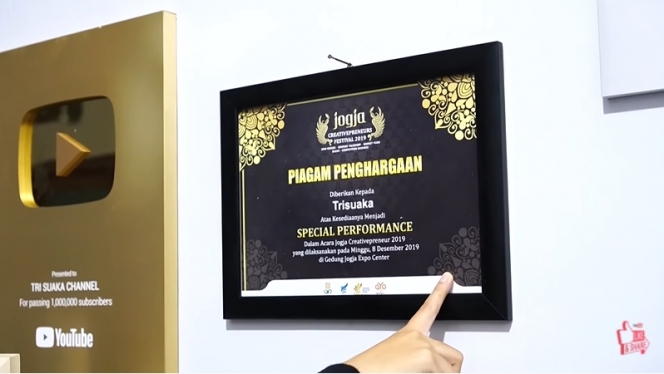 rumah Tri Suaka Berbagai sumber rumah Tri Suaka Berbagai sumber