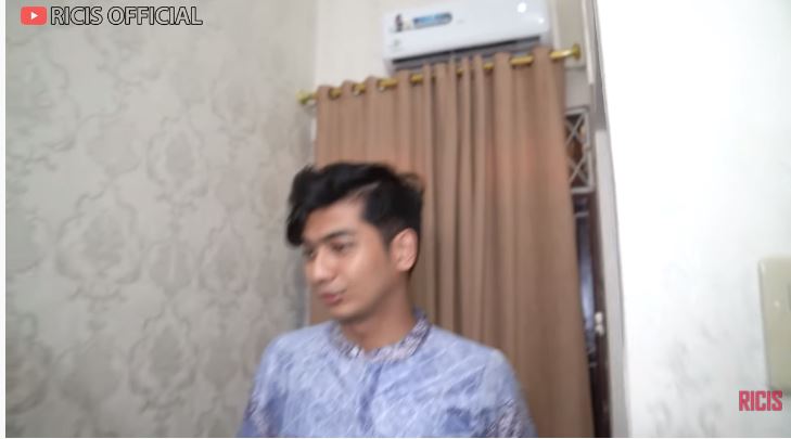 kamar bujangan teuku ryan © YouTube