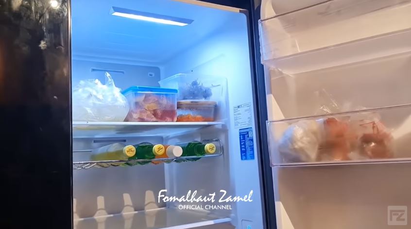 11 Cara Fikoh LIDA menata kulkas, bersih dan muat banyak