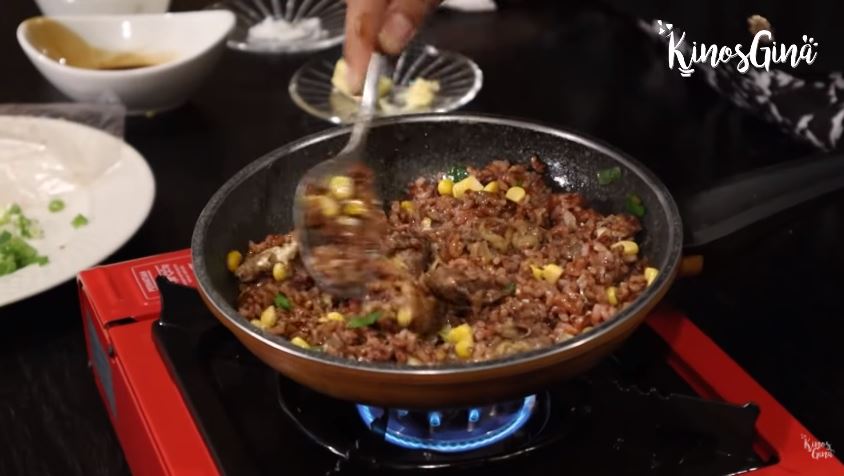 13 Trik Nycta Gina masak beef rice hotplate, pakai bahan sehat