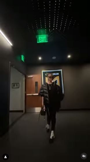 Agnez Mo kapten kehormatan klub bola LA Berbagai sumber Agnez Mo kapten kehormatan klub bola LA Berbagai sumber