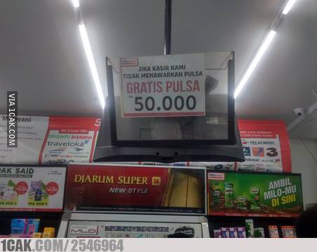 pengumuman nyeleneh di toko bikin mikir dua kali © berbagai sumber