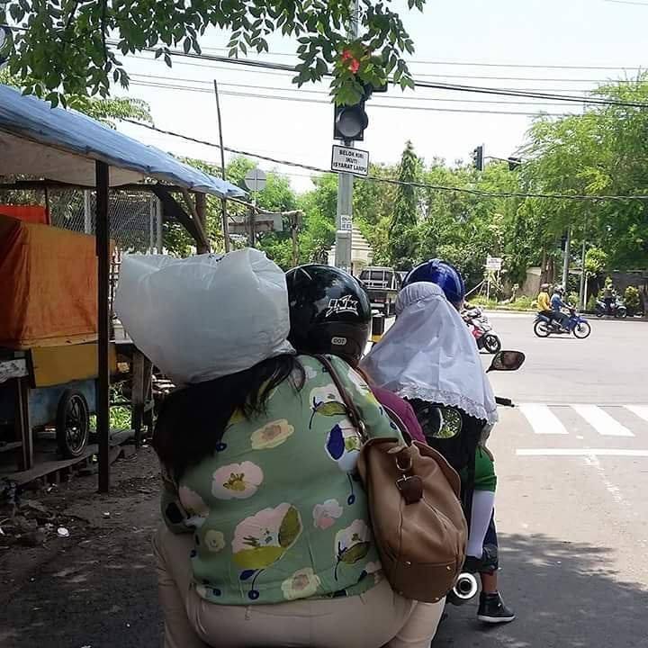 potret manfaatkan plastik © berbagai sumber