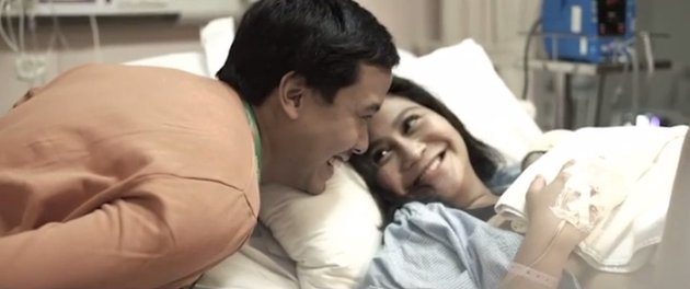 potret natural seleb usai lahiran anak kedua © instagram