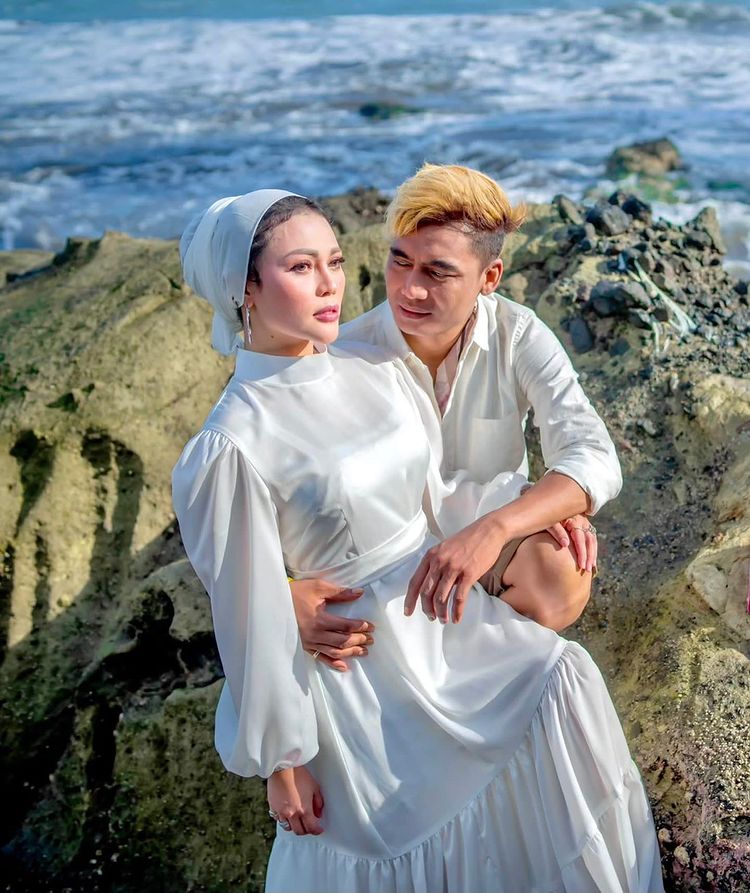 Nama anak seleb yang panjang © berbagai sumber Nama anak seleb yang panjang © berbagai sumber