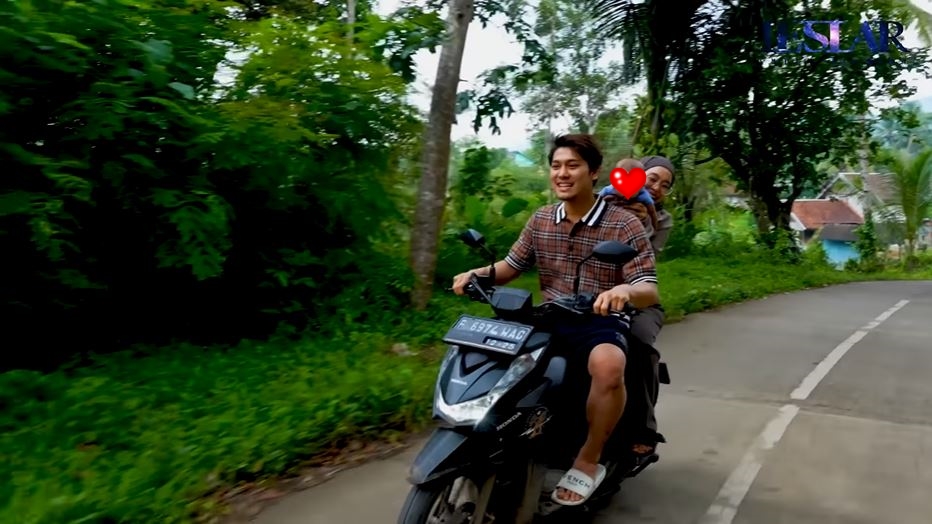 Lesty Kejora pulang ke Cianjur Berbagai sumber