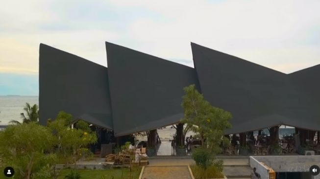 beach club Raffi di Padang Berbagai sumber beach club Raffi di Padang Berbagai sumber