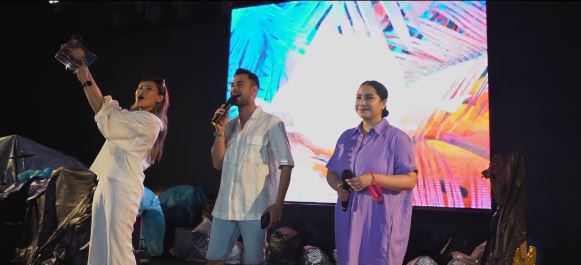 beach club Raffi di Padang Berbagai sumber