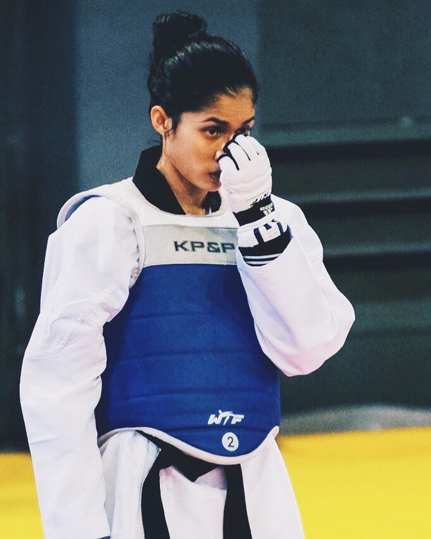 potret lawas pemeran ayu jadi atlet © instagram