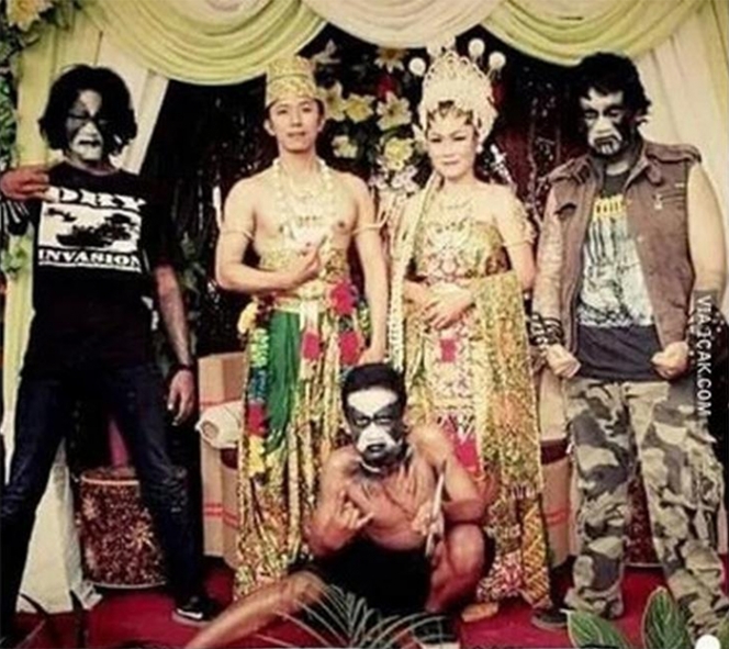 kompakan baju sama bestie © berbagai sumber kompakan baju sama bestie © berbagai sumber