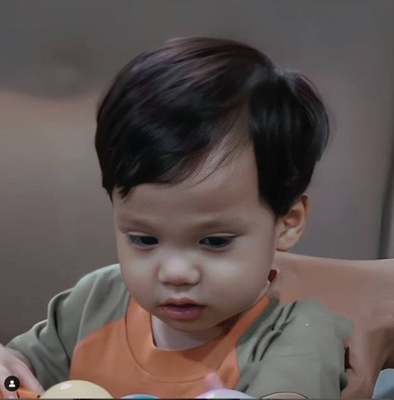 Bian pemeran Askara Berbagai sumber