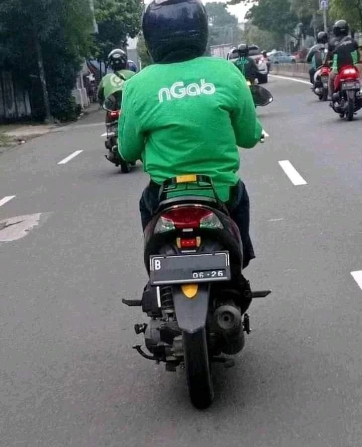 nemu tulisan lucu abis di jalan © berbagai sumber nemu tulisan lucu abis di jalan © berbagai sumber