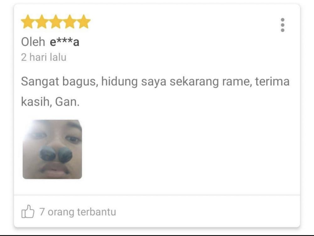 Potret narsis review barang di online shop © berbagai sumber