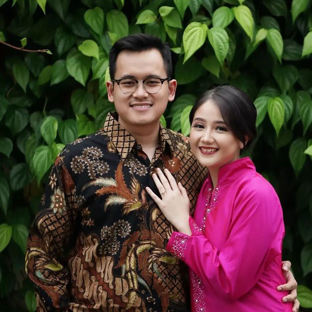 momen lamaran mantan artis cilik © berbagai sumber