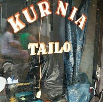 pejahit lucu abis spanduknya © berbagai sumber pejahit lucu abis spanduknya © berbagai sumber