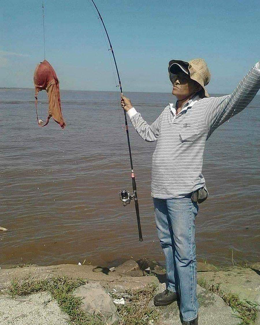 tingkah absurd orang pas liburan © berbagai sumber tingkah absurd orang pas liburan © berbagai sumber