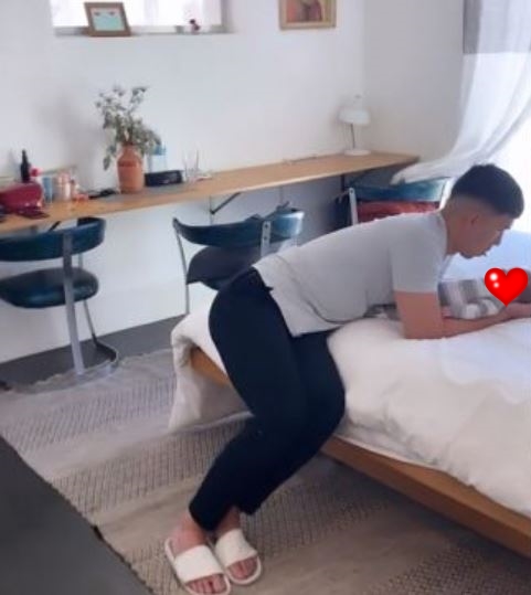 Nikita Willy vila Joshua Tree  Berbagai sumber