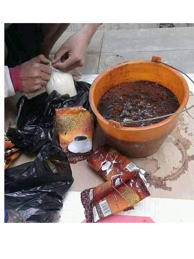 Potret tempat camilan ala kuli bangunan © berbagai sumber