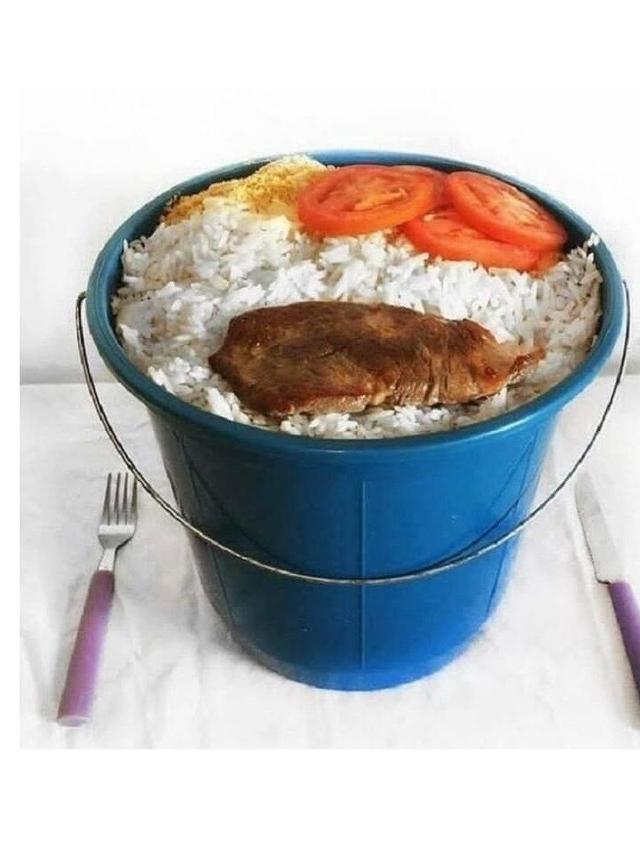 Potret tempat camilan ala kuli bangunan © berbagai sumber