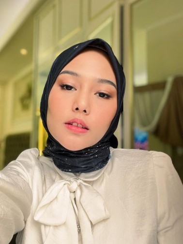 penampilan terbaru Dara Arafah © Instagram