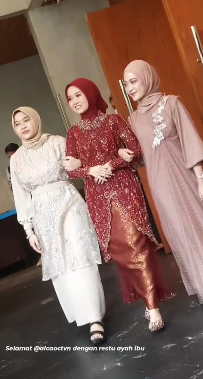 momen lamaran bintang emon dan alca © instagram