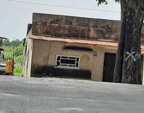 salah pasang jendela bikin absurd deh © berbagai sumber salah pasang jendela bikin absurd deh © berbagai sumber