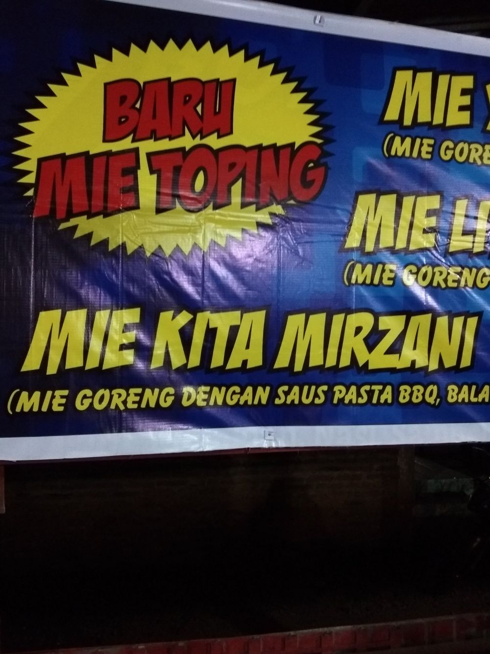 nama jualan nyeleneh terinspirasi dari penyanyi © berbagai sumber