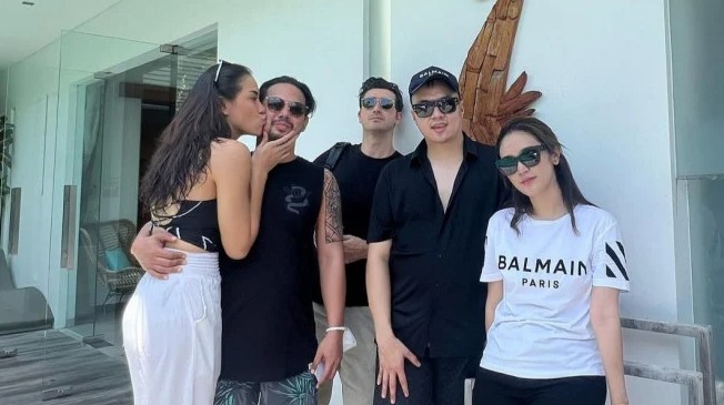 potret mesra Adilla Dimitri dan Baby Jovanca © Instagram potret mesra Adilla Dimitri dan Baby Jovanca © Instagram