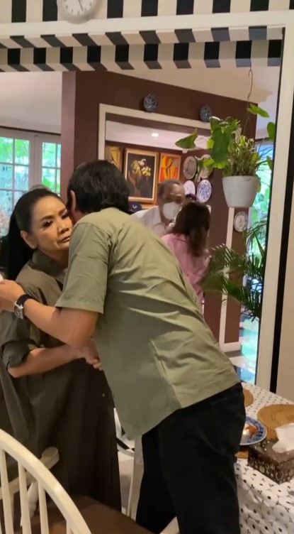 Momen reuni penyanyi 90-an di rumah Yuni Shara © Instagram