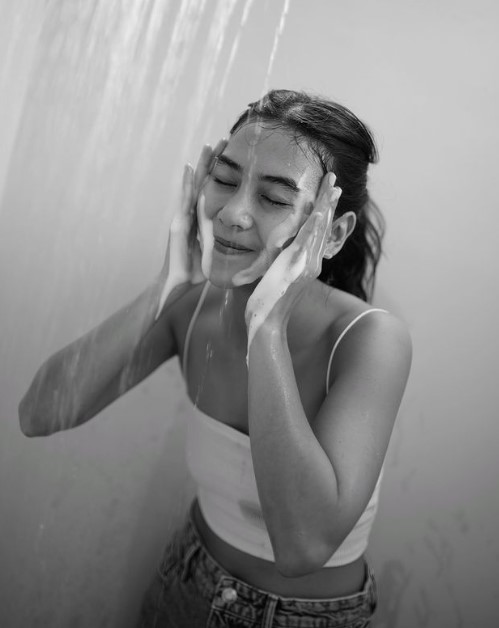 Potret bare face Adinda Thomas © Instagram Potret bare face Adinda Thomas © Instagram