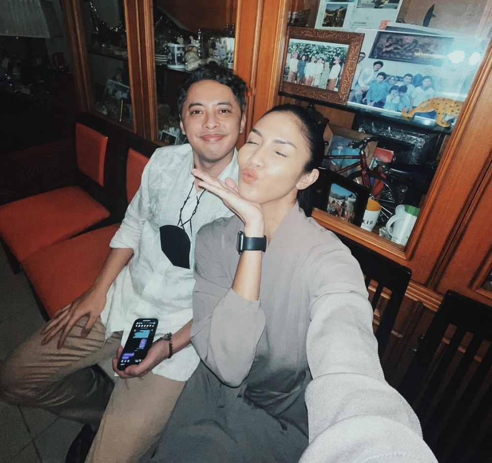 Potret mesra Aulia Sarah dan kekasih © Instagram