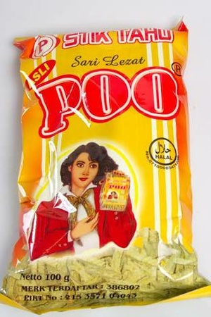 merek nyeleneh oleh oleh © berbagai sumber