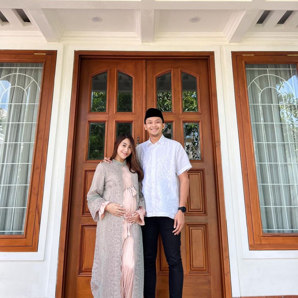 potret winona willy pamer baby bump © instagram