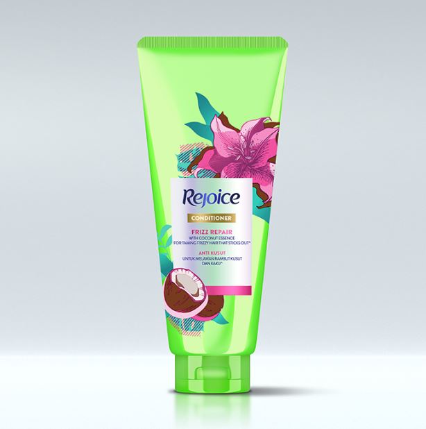 11 Rekomendasi conditioner untuk rambut kering di bawah Rp 150 ri