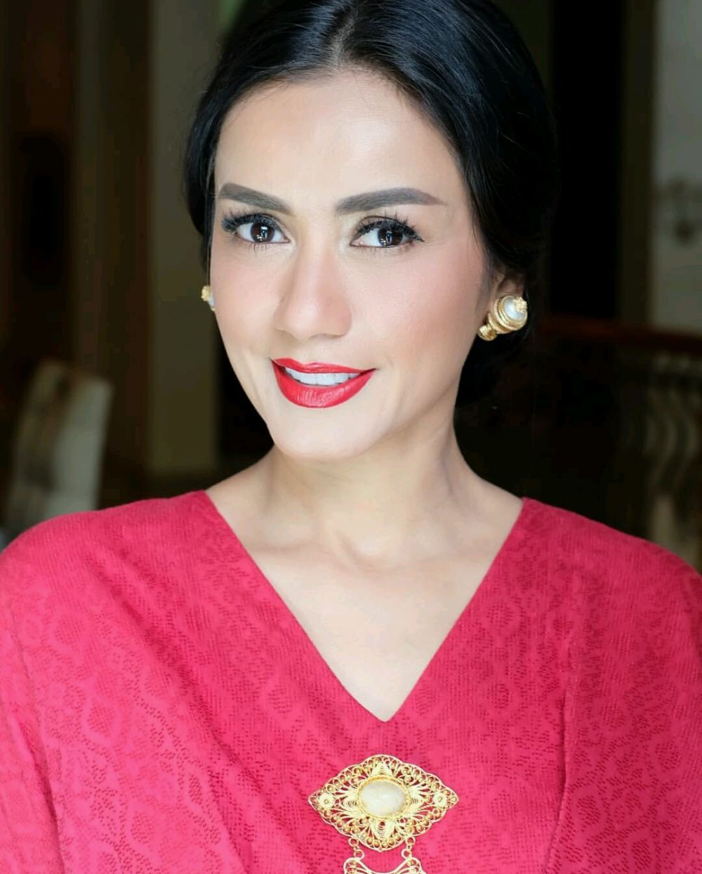Gaby Bakrie tante Nia Ramadhani © berbagai sumber