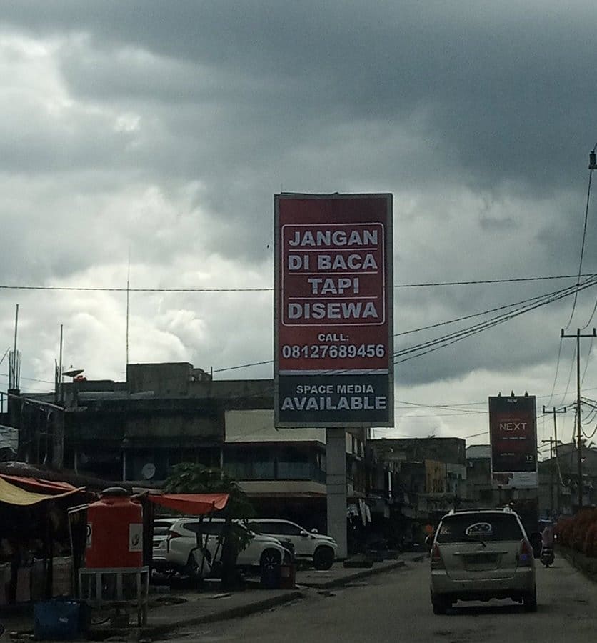 promosi tapi kata-katanya kocak © berbagai sumber promosi tapi kata-katanya kocak © berbagai sumber