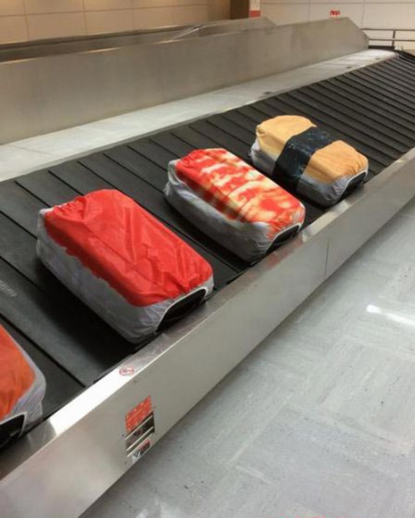 11 Desain absurd tas traveling ini bentuknya beda dari yang lain