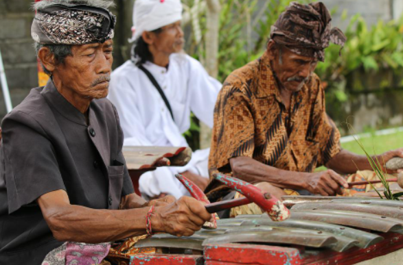 Arti mimpi mendengar gamelan © 2022 berbagai sumber