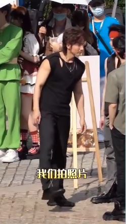 Jerry Yan dandan ala Tao Ming Tse Berbagai sumber