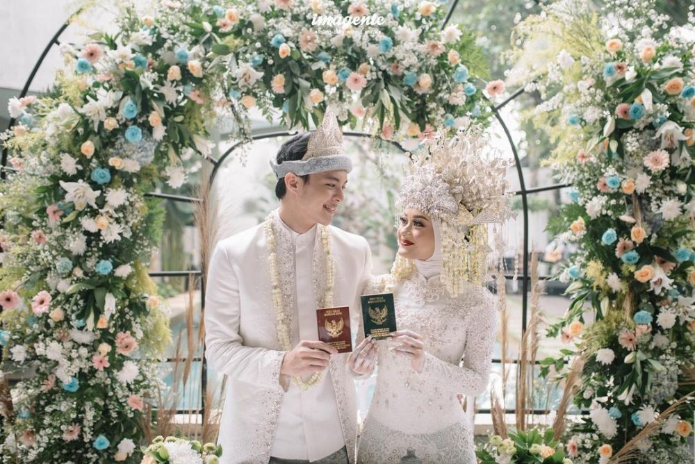 pernikahan aktris bikin heboh © berbagai sumber