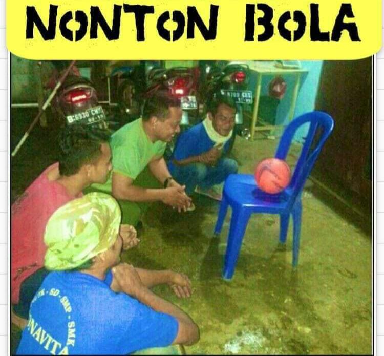 Meme lucu soal kata-kata © berbagai sumber