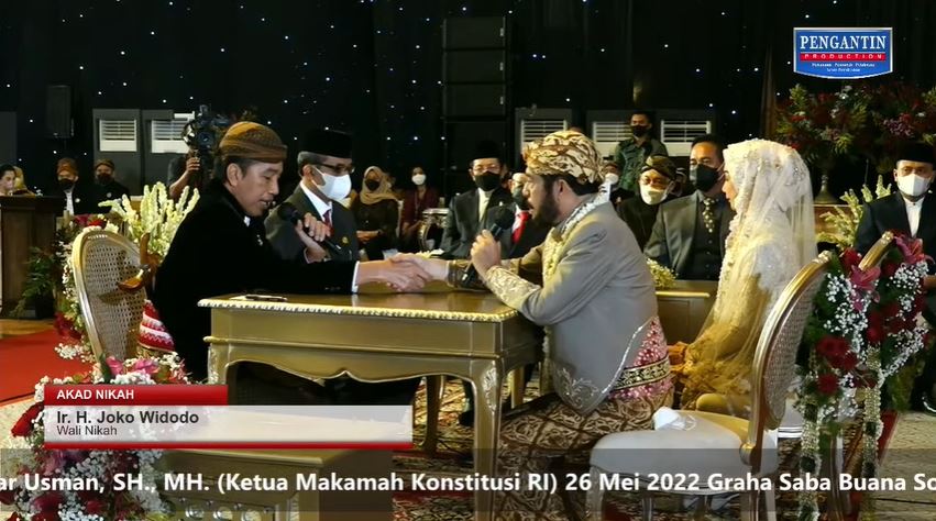 9 Momen pernikahan adik Jokowi dengan Ketua MK, usung tema Jawa klasik